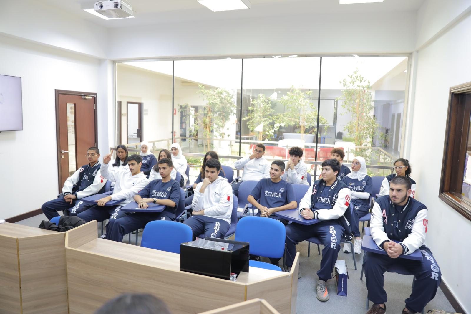 Gulf University Hosts Open Day with Free Registration and Valuable Gifts